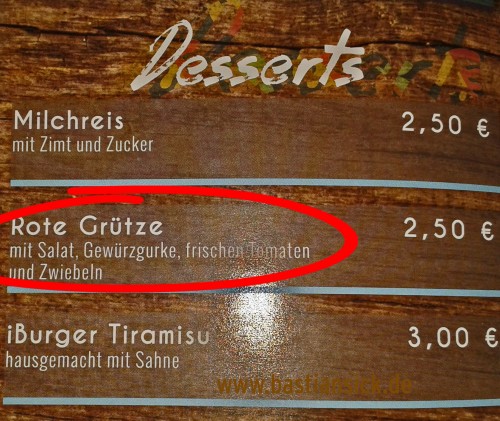 Rote Grütze mit Salat iBurger-Restaurant Hannover © Meike Plumhoff 27.2.2016_WZ_uvwAULhG_f